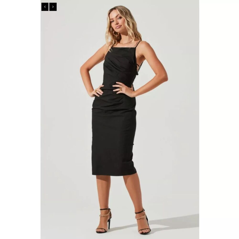 ASTR Midi Dress Women's M Black Square Neck Bib Slit Stretch 90s Y2K Friends